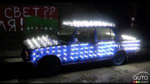 They Stick 300 LEDs On an Old Lada and Take it For a Nighttime Spin